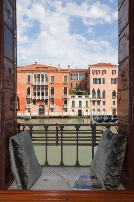 Palazzo Alvera Grand Canal Венеция Екстериор снимка