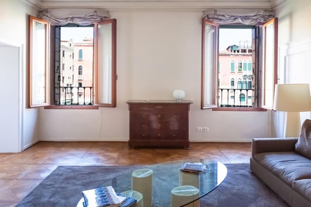 Palazzo Alvera Grand Canal Венеция Екстериор снимка